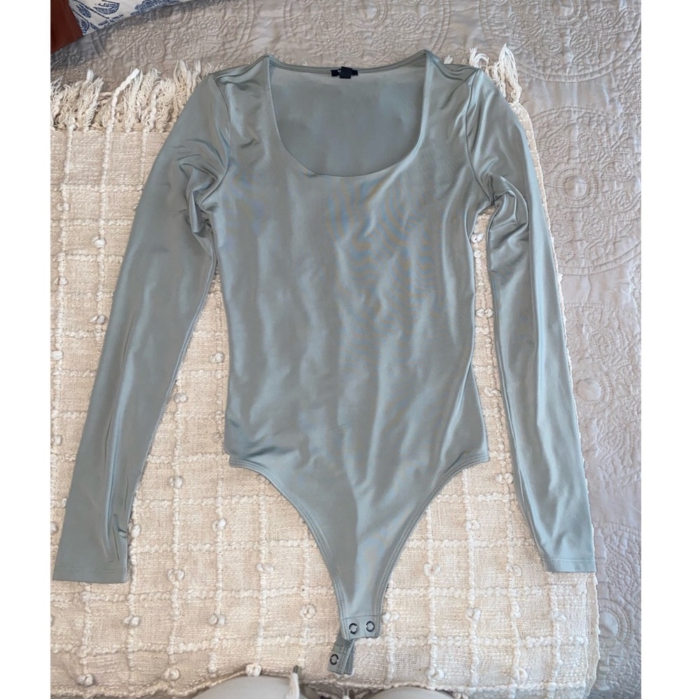 Express body contour mint green bodysuit